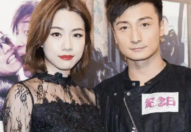 邓丽欣方力申宣布分手方邓复合协会高调营业