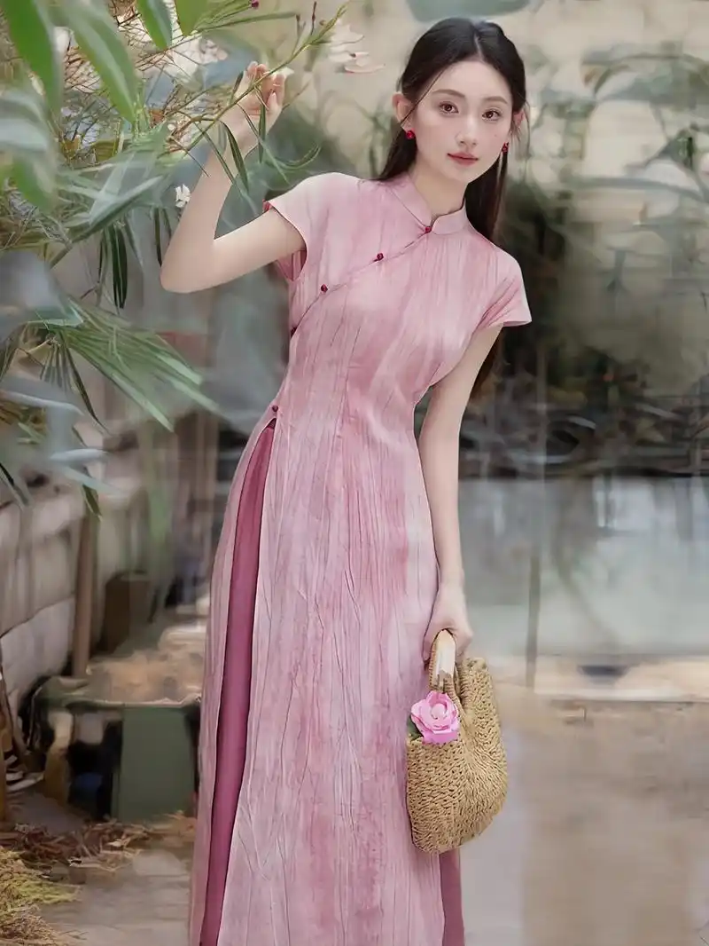 这款新中式国风复古气质设计感少女改良旗袍连衣裙,尽显优雅与灵 - 抖