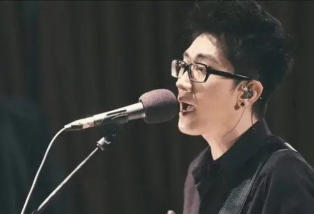 金志文远走高飞live视频上线弹唱一气呵成