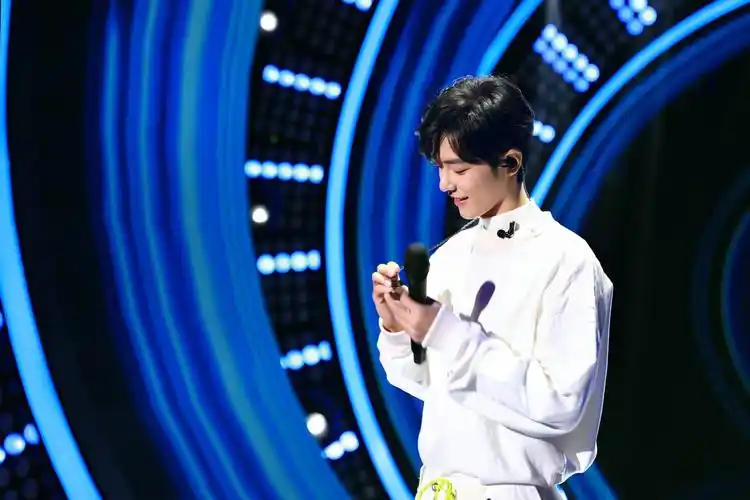 肖战《我们的歌》