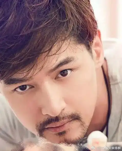 盘点男明星有胡子的照片