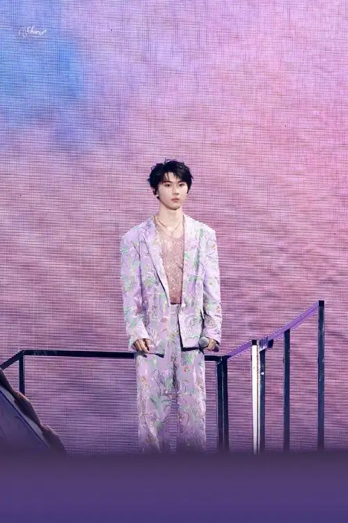 马嘉祺楼间楼演唱会##马嘉祺透视内搭