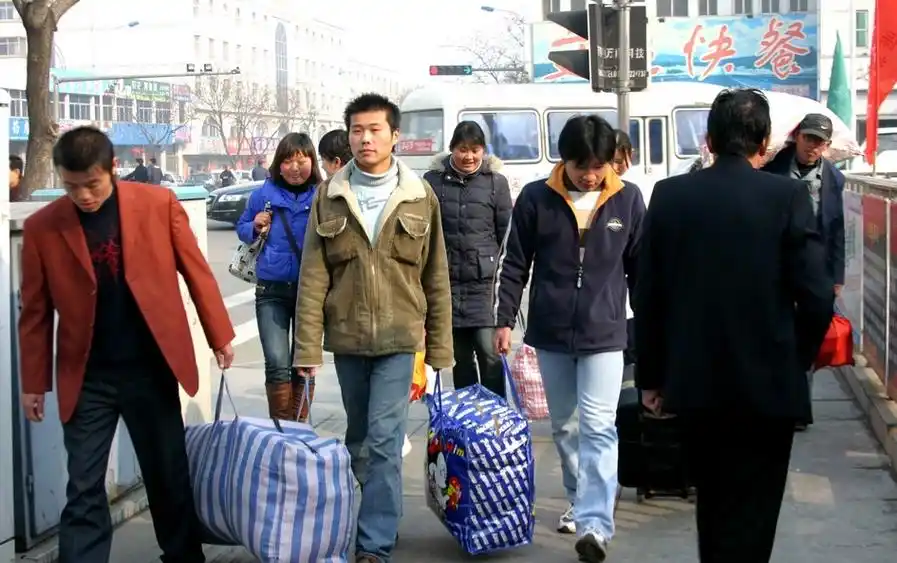 农村青年的梦想与无奈:厌倦打工,迷恋创业,终究得靠打工讨生活