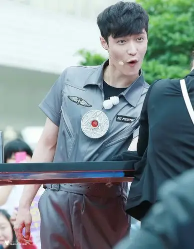 张艺兴 【极限挑战】