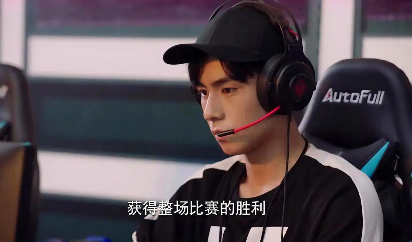 亲爱的热爱的:韩商言遭buff蔑视,面对挑衅带领kk战队成功晋级