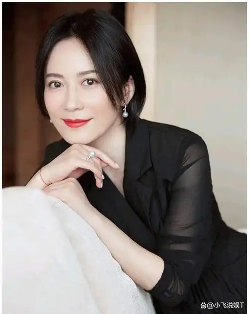 令人惊讶的是,有一批女明星年纪虽大,却展现出了越来越多的女人味