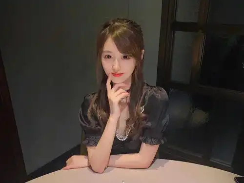 女主播小七:在线求答案_勇士队