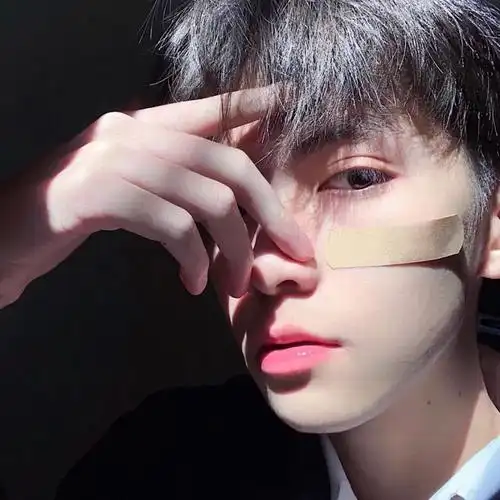 有没有好看的男生微信头像