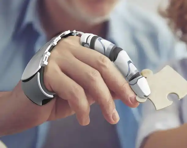 【2018 红点奖】smart finger / 假肢手指