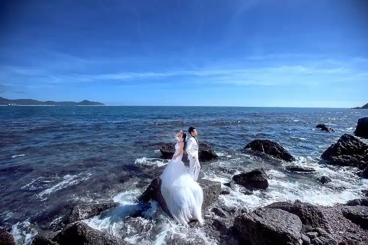 三亚婚纱旅拍*水云间芭莎丽人*海景婚纱摄影