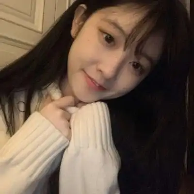 女生同一个人头像高清好看的同一个人头像图片真人