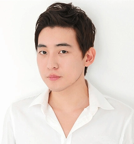 男士无刘海短发发型 清爽露额头更帅气