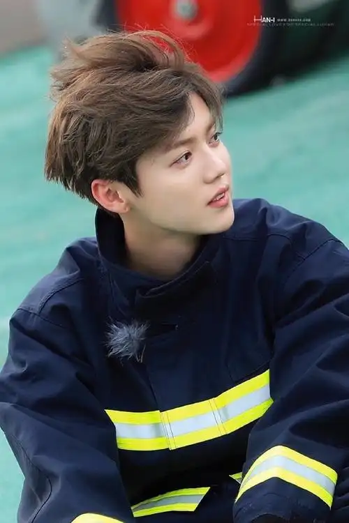 鹿晗0420生日快乐