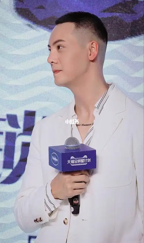 陈伟霆寸头绝绝子