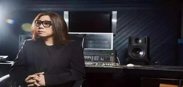 歌手郭峰的"销声匿迹",是整个乐坛的损失和悲哀