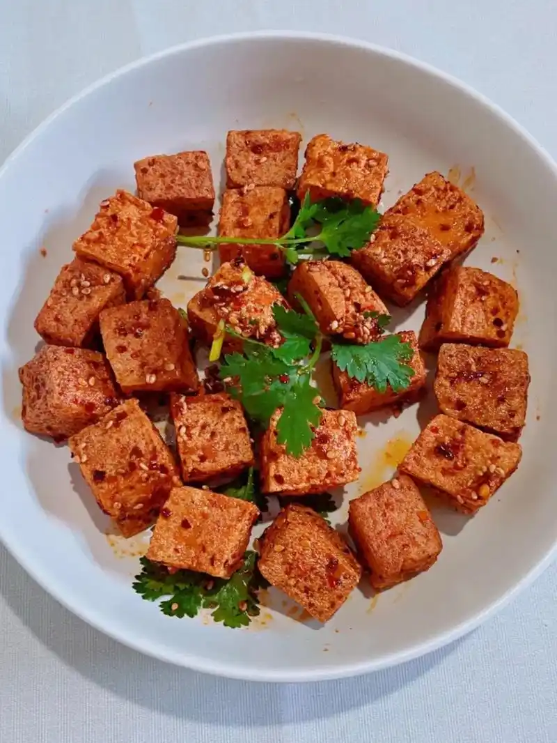 今天吃炸豆腐,香喷喷~炸豆腐  73准备食材 卤水豆腐(没老豆 - 抖音