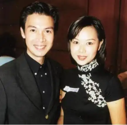 然而,岁月流转,58岁的他选择在幕后继续导演生涯.