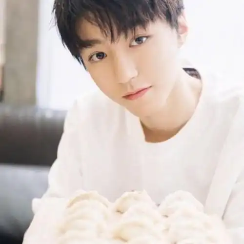 王俊凯头像帅气冷酷高清版最新tfboys王俊凯头像大全