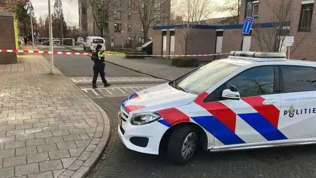 荷兰首都不足二十四小时两宗凶案