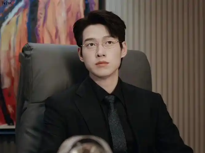 别人稍微一挖全是黑料……|黑料|魏大勋|履历_新浪新闻