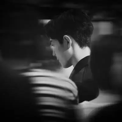 肖战高清头像最近生活图片 微信最火肖战头像大全