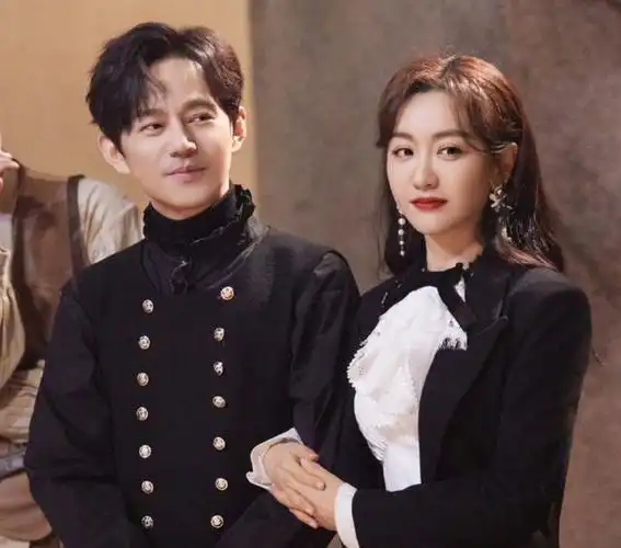 杨蓉|何炅|王鸥|魏晨|张若昀|蒲熠星|真人秀|大陆综艺|综艺节目_鸵鬃