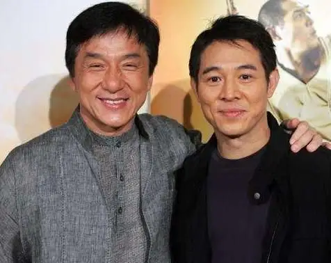 实力远超成龙李连杰,却因身高问题退居幕后,可惜这么好的演员