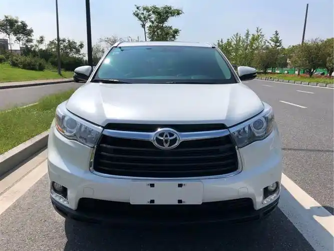 汉兰达越野车价格及图片(汉兰达越野2020款价格及图片)