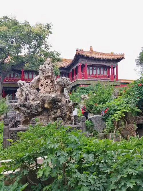 御苑假山摄于故宫御花园