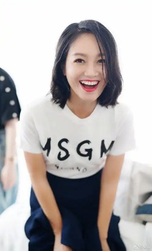 曾是浙江卫视一姐本想上节目秀恩爱博人气却总让老公被骂