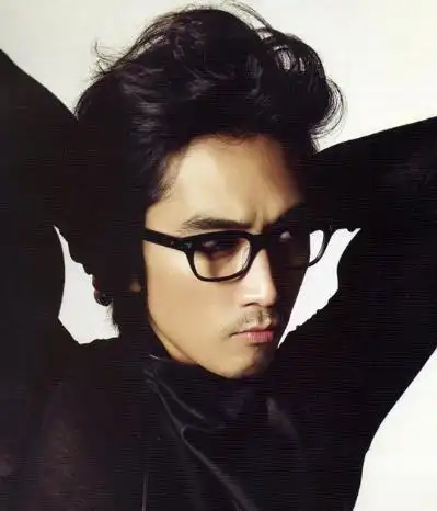 宋承宪伤感头像