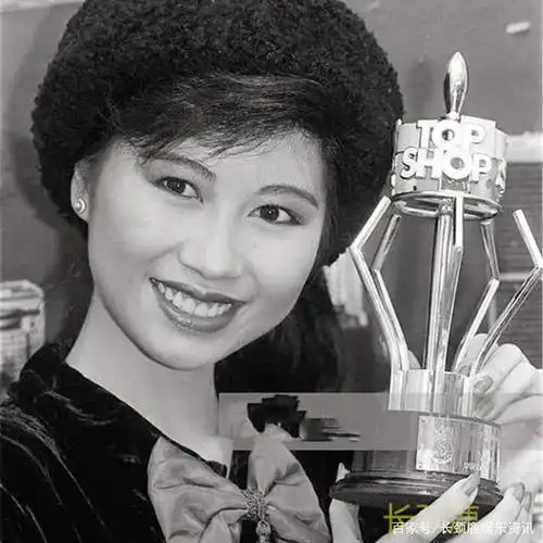 那些年在我们意料之外成为香港小姐的"美女们"