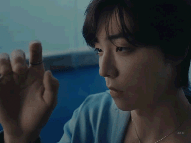 陈立农还爱着你mv##陈立农新专辑青春为名