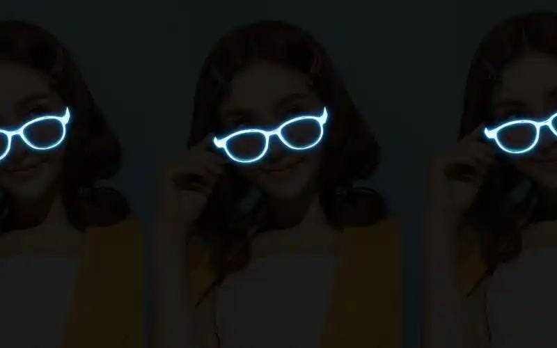 ps眼睛发光特效小技巧