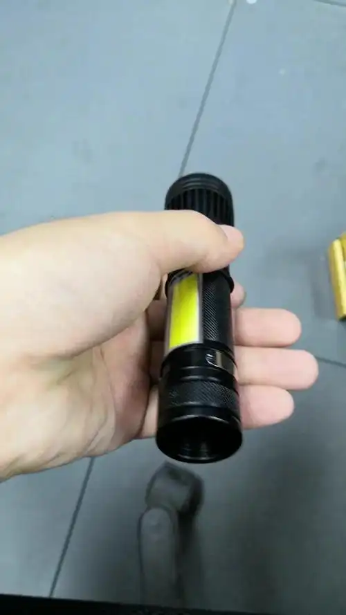 【探路蜂x8】探路蜂 x8 强光手电筒远射1000米led多功能应急灯usb充电