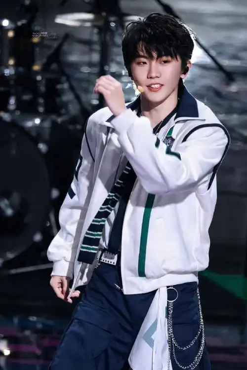 马嘉祺湖南卫视跨年晚会