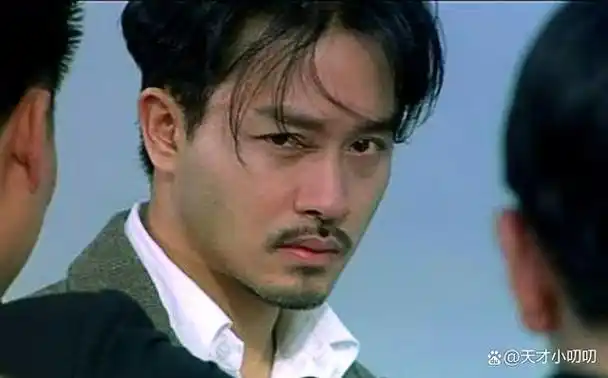 肥猫吸烟青霞醉酒袁泉回眸那些无法超越的瞬间哪个最经典