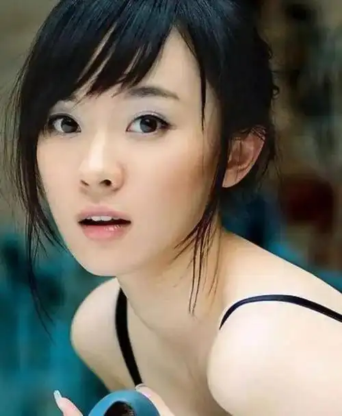 早年大尺度情戏,几乎全裸出镜,一脱成名霍思燕到底有多少黑料?