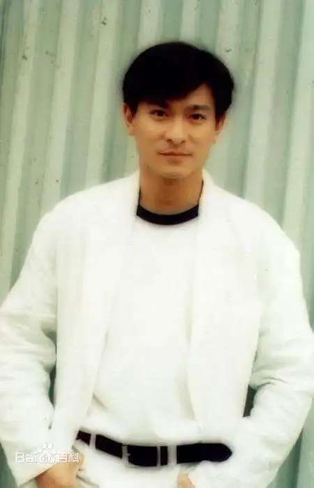 刘德华这6张少年照片,诠释了什么是男神!19岁也太帅了吧