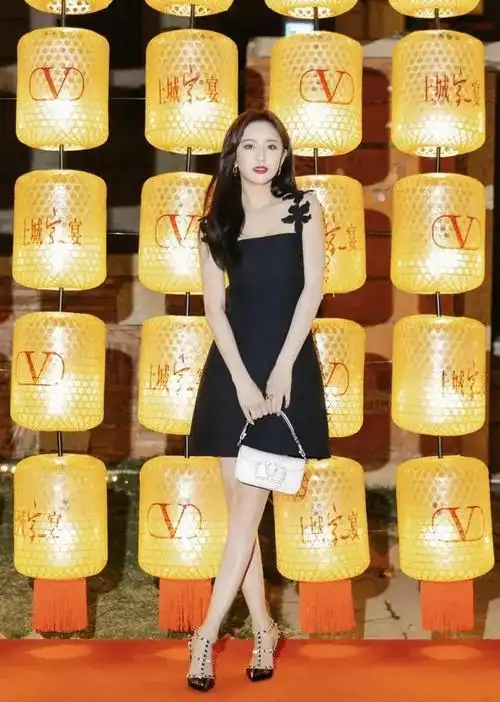 佟丽娅天生丽质陈导的一大损失