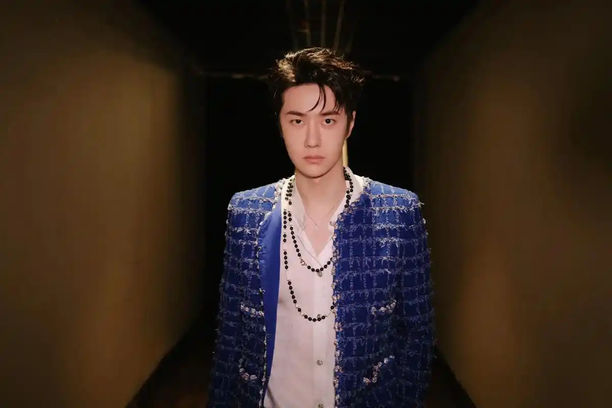 王一博 x 街舞5总决赛青春之战      大幕拉开 奔赴 - 抖音