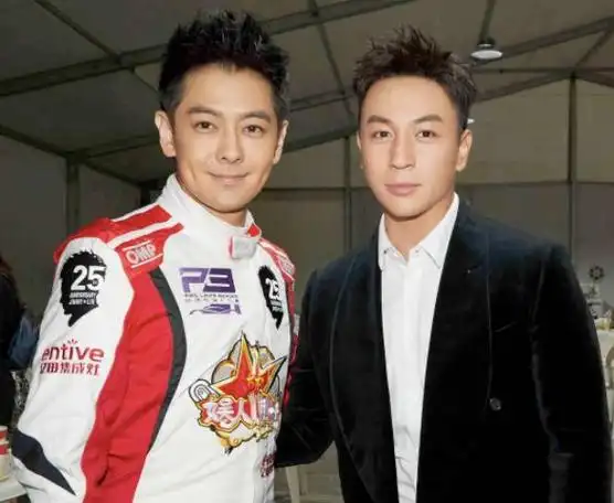 释小龙和王宝强,中国的两位知名演员,那么他们之间的辈分又是如何呢?