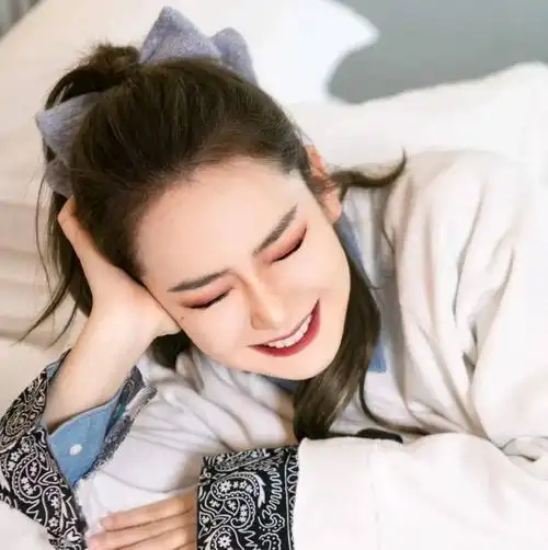 【微信头像】戚薇