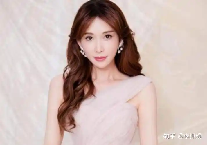 49岁林志玲官宣退圈!辟谣代孕,家暴离婚,力证嫁日本老公很幸福