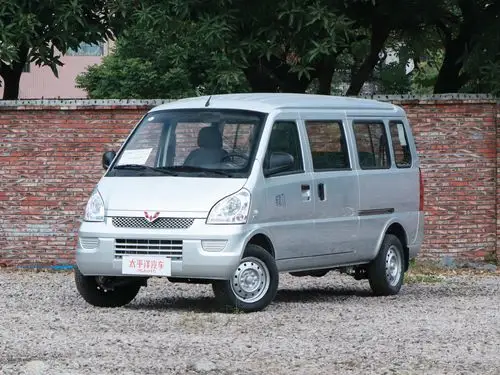 五菱荣光成都地区最高让01万