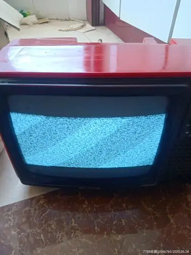 怀旧可开机长城牌14寸黑白电视机