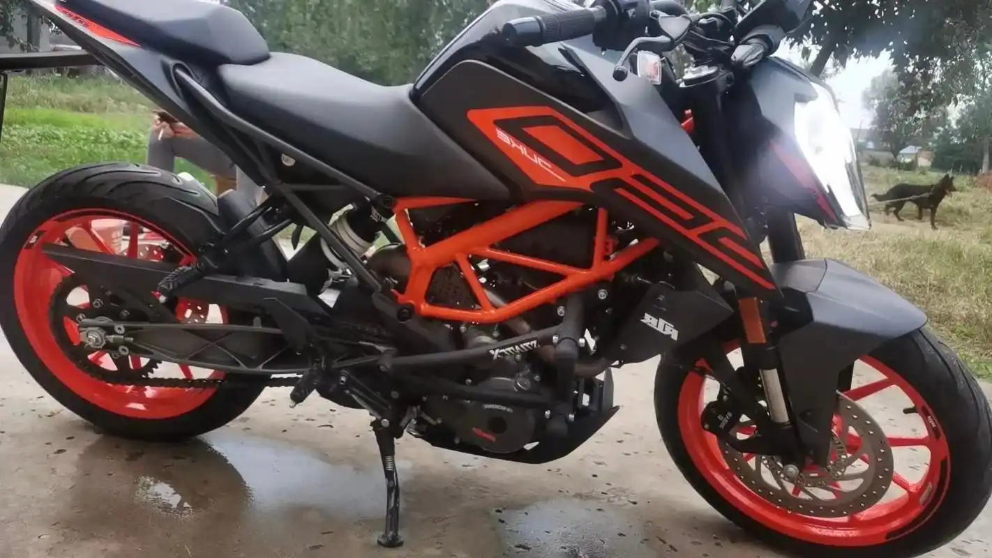 22年纯进口ktm 250 duke