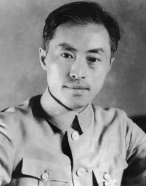 伪装者明楼原型人物介绍(伪装者中明楼的真实身份)-知物网