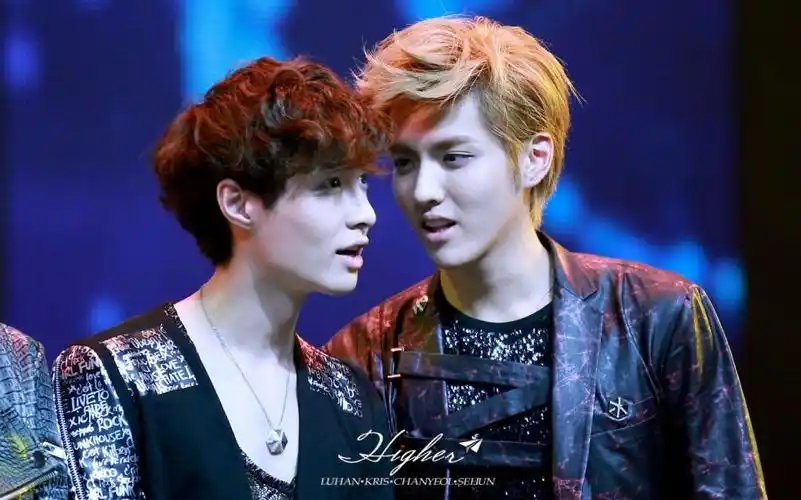 吴亦凡黑脸扮包拯 张艺兴出卖吴亦凡真相揭秘