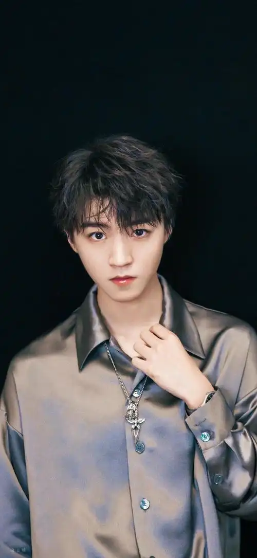 陪王俊凯奔赴每一个十年